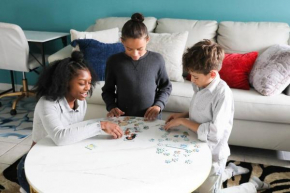 Colorful Relaxation Luxe Family Stay - Extended Stay